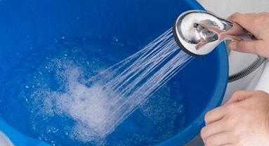 Soda mit heißem Wasser, um den Penis zu erhöhen